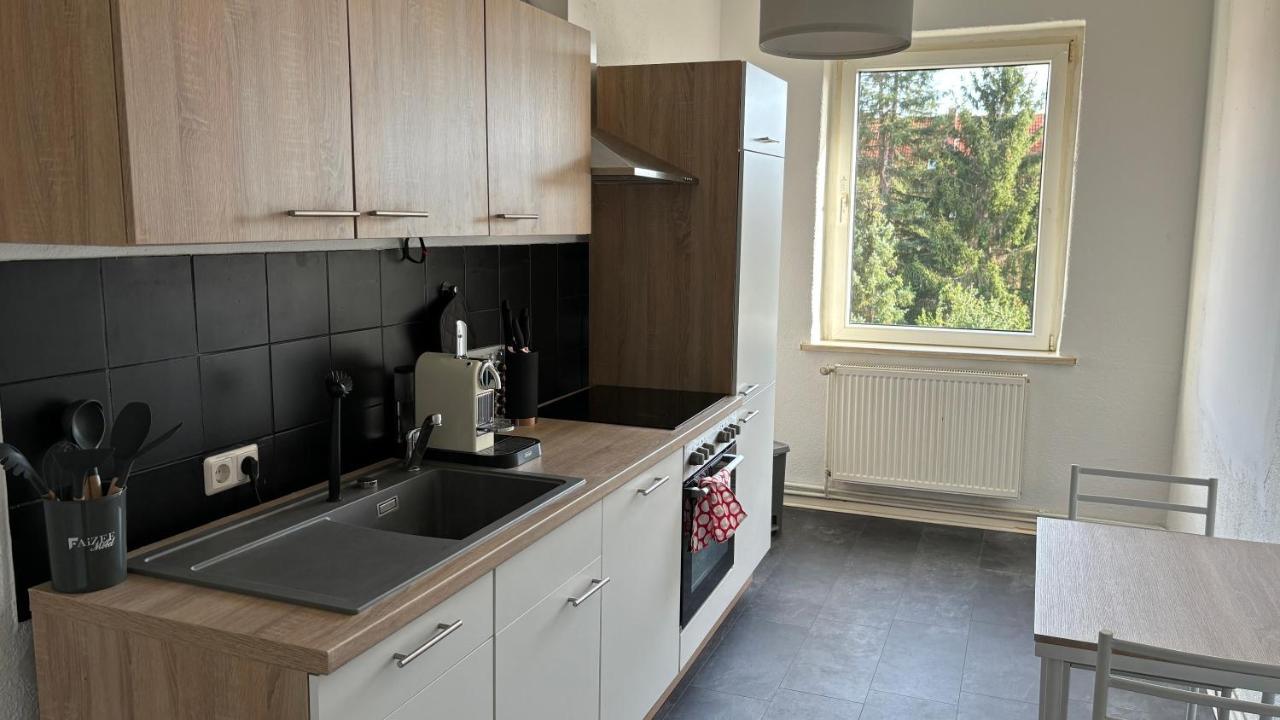 Bitterfelder Cityapartment Im Dichterviertel エクステリア 写真